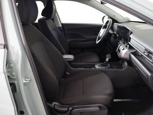 Used 2024 Hyundai Kona SEL AWD/4WD image 18