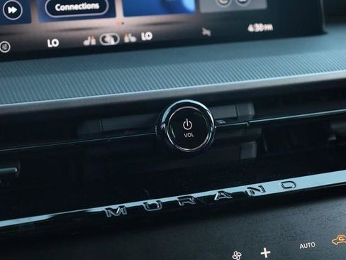 New 2026 Nissan Murano SV AWD/4WD image 13