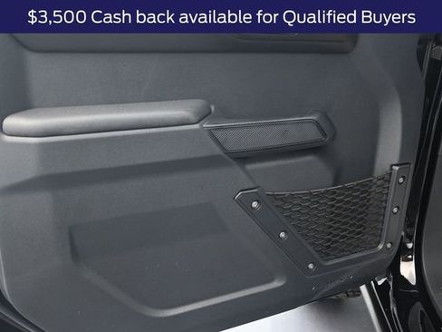 New 2025 Ford Bronco Badlands image 14