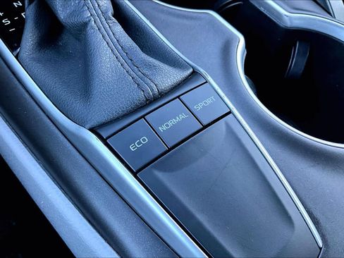 Used 2024 Toyota Camry LE image 35