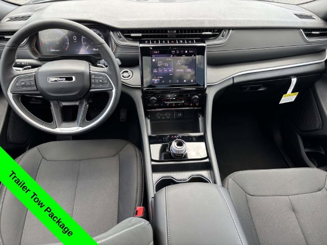 New 2026 Jeep Grand Cherokee L 4WD image 3