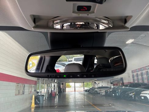 Used 2026 Toyota Sienna XLE FWD image 22