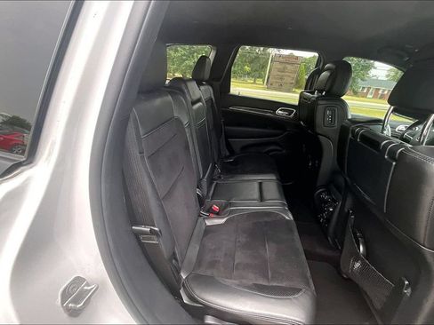 Used 2018 Jeep Grand Cherokee Trackhawk w/ Trailer Tow Group IV AWD/4WD image 24
