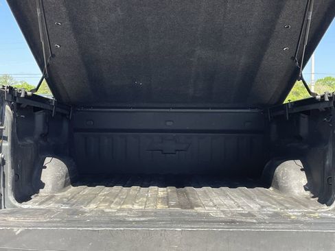 Used 2019 Chevrolet Silverado 2500 High Country w/ Duramax Plus Package AWD/4WD image 8