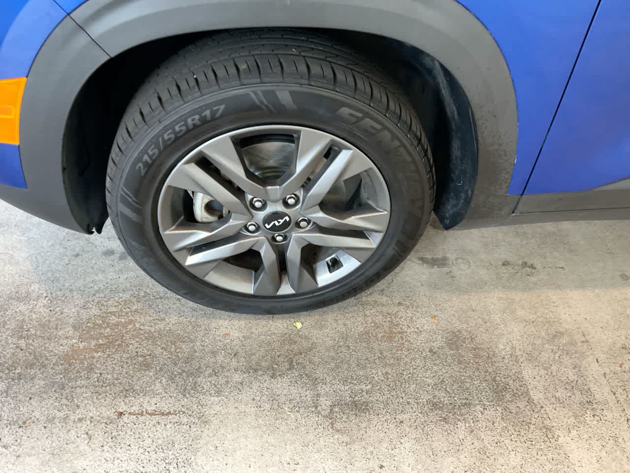 Used 2023 Kia Seltos LX AWD/4WD image 10