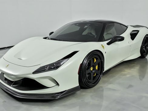 Used 2020 Ferrari F8 Tributo RWD image 4