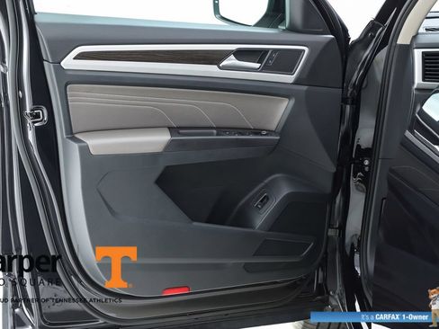 Used 2022 Volkswagen Atlas SE w/ Panoramic Sunroof Package FWD image 57