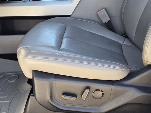 Used 2020 Ford F150 Lariat w/ Equipment Group 502A Luxury image 23