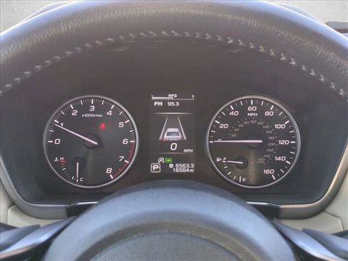 Used 2023 Subaru Legacy Limited image 11