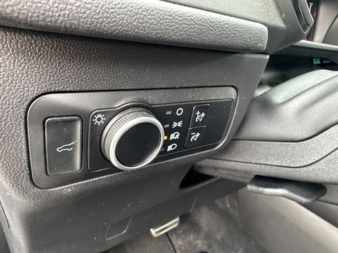 Used 2024 Ford Escape ST-Line w/ Tech Pack #1 AWD/4WD image 17