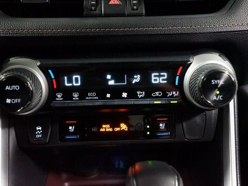 Certified 2024 Toyota RAV4 Limited w/ Advanced Technology Package AWD/4WD image 21
