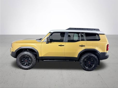 Used 2024 Toyota Land Cruiser Base image 9