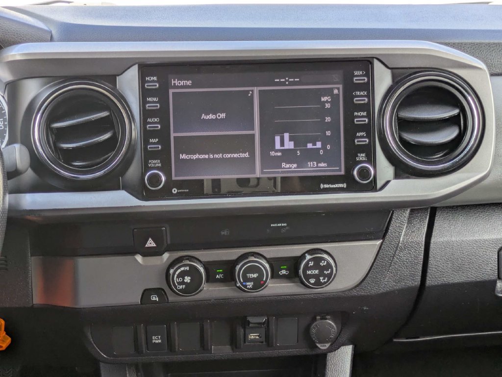 Used 2021 Toyota Tacoma SR5 RWD image 5