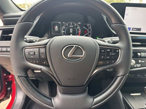 New 2025 Lexus ES 350 Ultra Luxury image 27