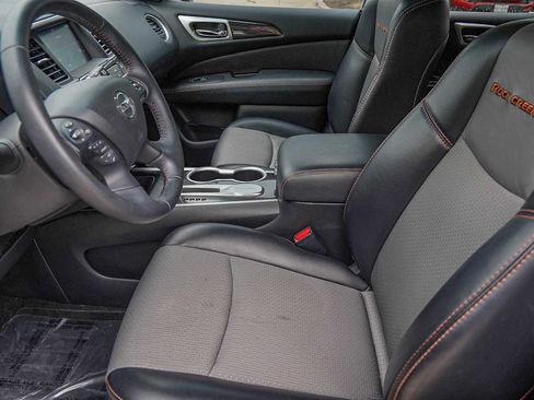 Used 2020 Nissan Pathfinder SV w/ Rock Creek Edition image 10