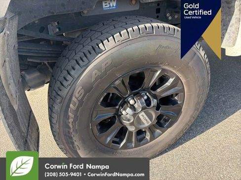 Used 2021 Ford F350 Platinum w/ Tremor Off-Road Package image 12