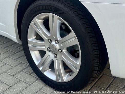 Used 2013 Chrysler 200 Touring FWD image 28