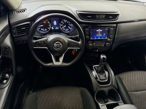 Used 2019 Nissan Rogue S FWD image 17