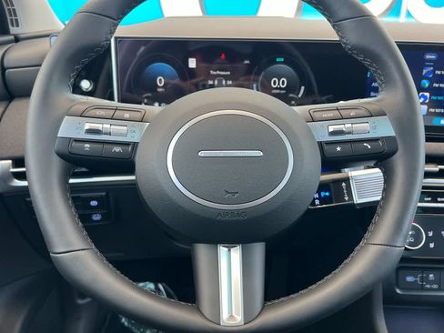 New 2025 Hyundai Tucson Limited image 23