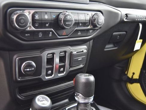 New 2023 Jeep Wrangler Sport S image 18