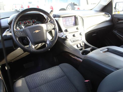 Used 2018 Chevrolet Tahoe LS image 15