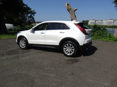Used 2019 Cadillac XT4 Luxury AWD/4WD image 4
