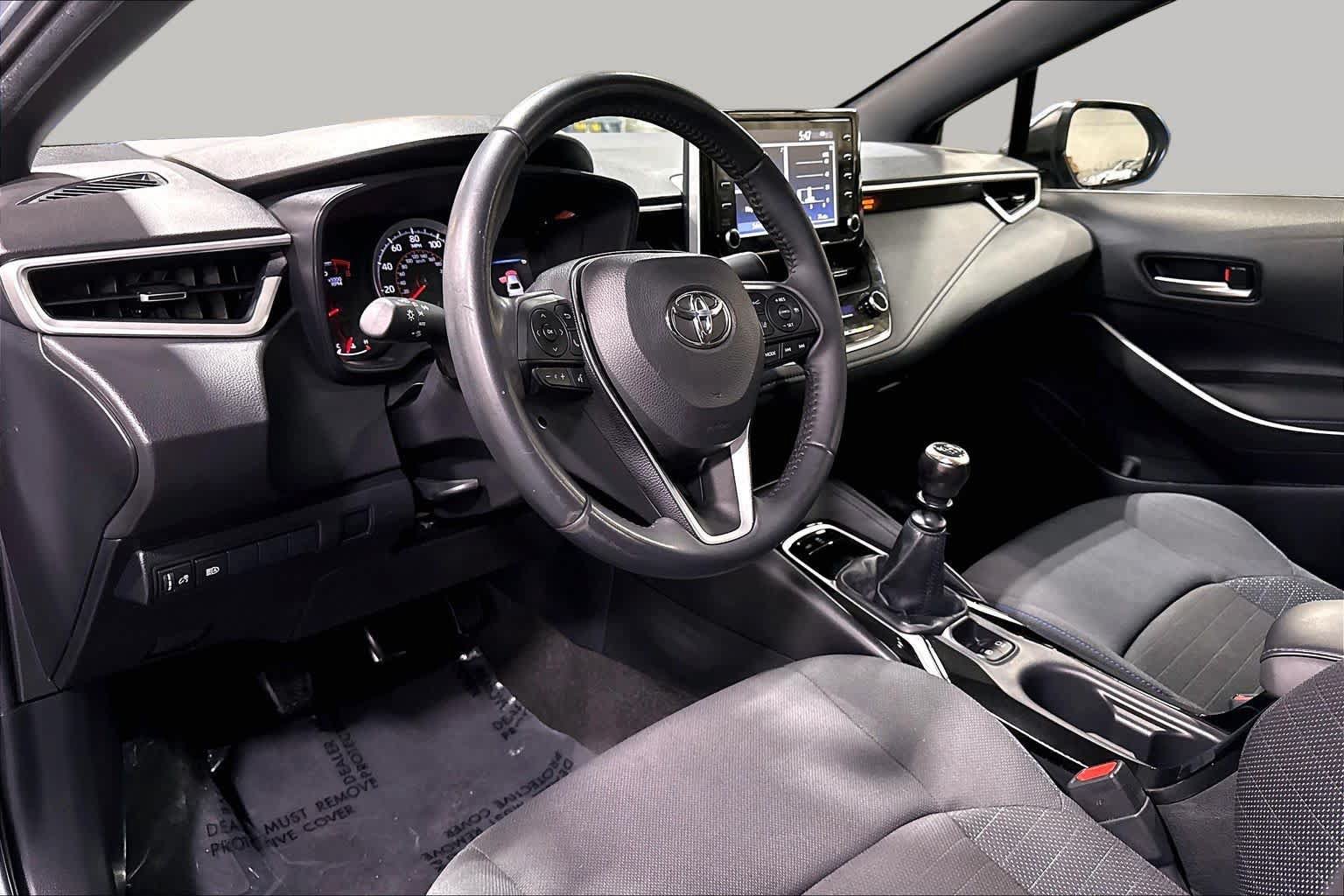 Used 2020 Toyota Corolla SE FWD image 18