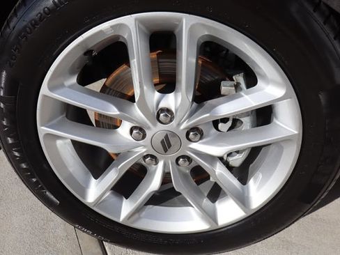 Used 2024 Dodge Durango GT RWD image 47
