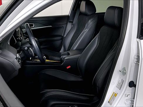 Used 2023 Acura Integra A-Spec image 7