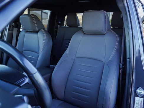 Used 2024 Toyota Tacoma TRD Off-Road image 16