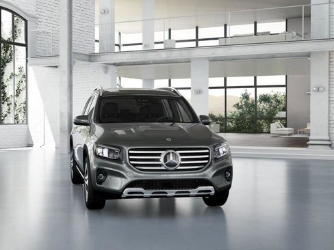 New 2026 Mercedes-Benz GLB 250 4MATIC image 8