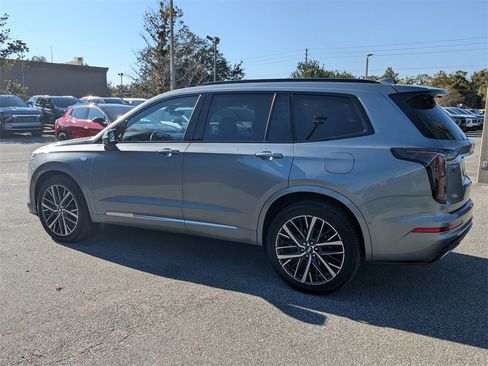 Used 2023 Cadillac XT6 Sport w/ Technology Package image 5
