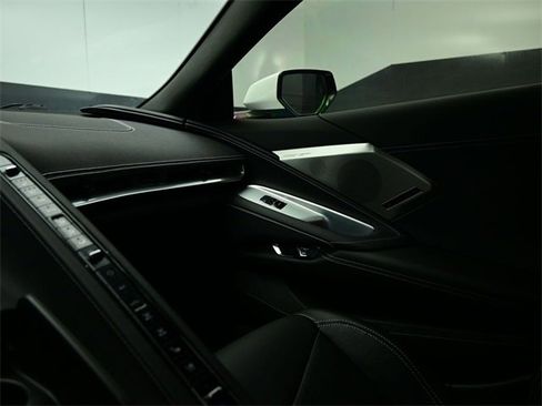 Used 2022 Chevrolet Corvette Stingray Preferred Cpe w/ Battery Protection Package image 22