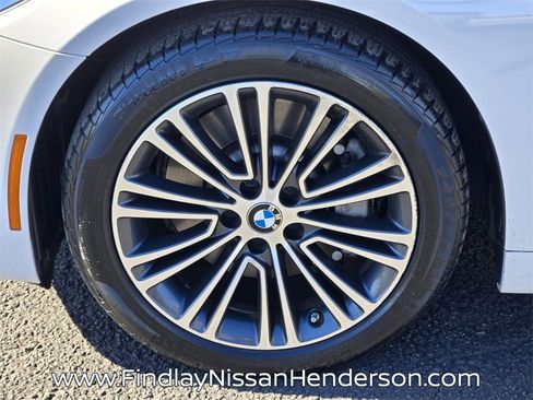 Used 2019 BMW 540i w/ Convenience Package image 9