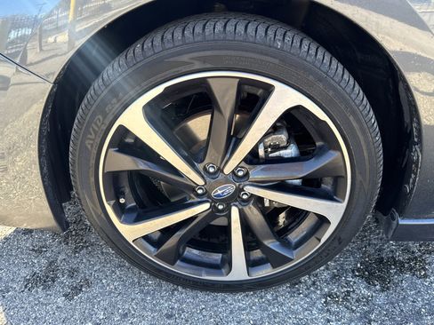 Used 2021 Subaru Impreza 2.0i Sport image 9