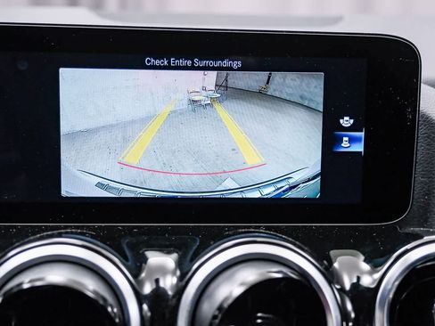 Certified 2023 Mercedes-Benz GLA 250 image 26