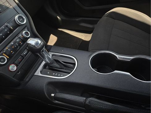 Used 2020 Ford Mustang GT RWD image 20