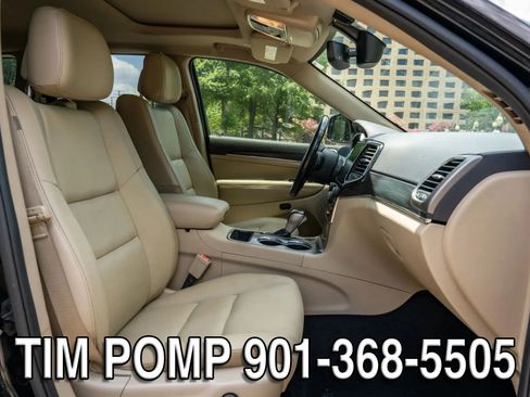 Used 2020 Jeep Grand Cherokee Limited RWD image 19