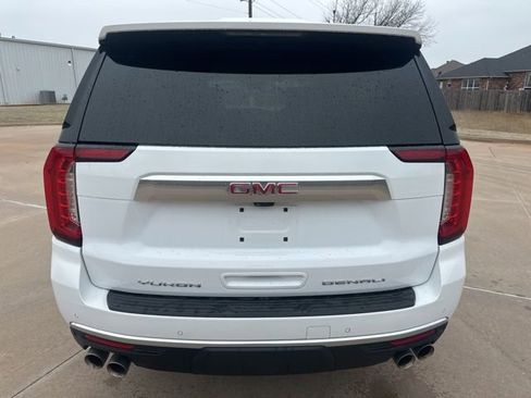 Used 2023 GMC Yukon Denali w/ Denali Reserve Package image 4