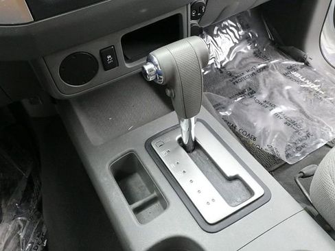 Used 2019 Nissan Frontier S image 16