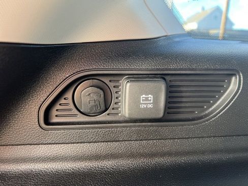 Used 2023 Jeep Grand Cherokee 30th Anniversary image 31