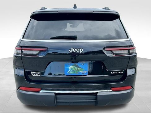 Used 2024 Jeep Grand Cherokee L Limited RWD image 6