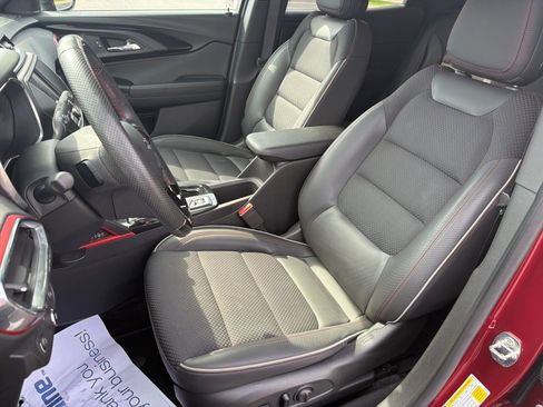 Used 2023 Chevrolet TrailBlazer RS image 24