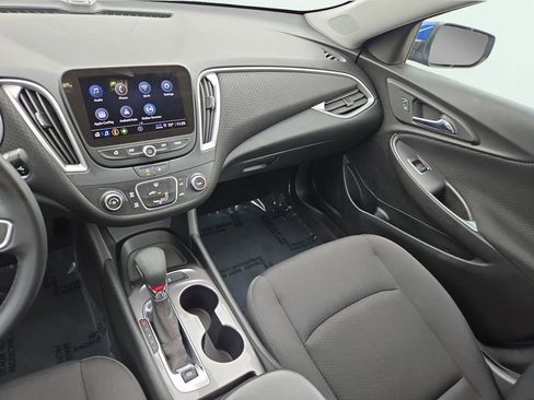 Used 2023 Chevrolet Malibu RS image 22