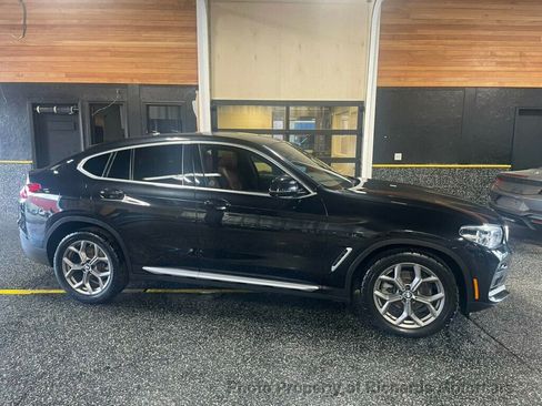 Used 2020 BMW X4 xDrive30i AWD/4WD image 2