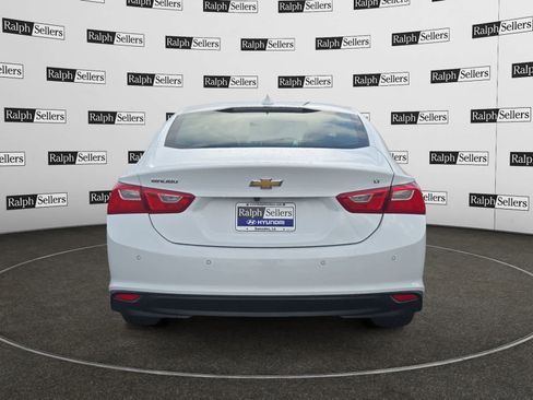 Used 2024 Chevrolet Malibu LT image 5