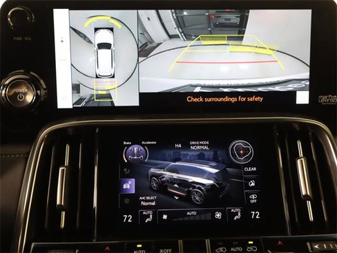 New 2026 Lexus LX 700h Luxury image 17