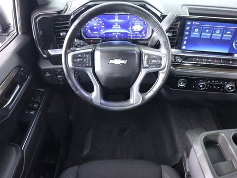 Used 2023 Chevrolet Silverado 1500 LT AWD/4WD image 29