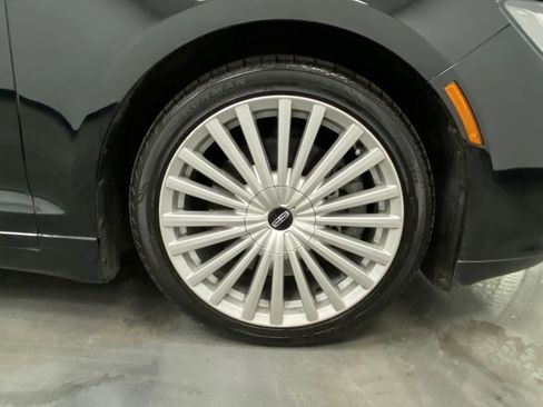 Used 2017 Lincoln MKZ Reserve image 16