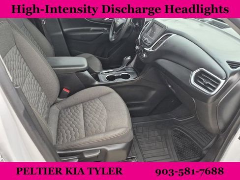 Used 2021 Chevrolet Equinox LT image 12